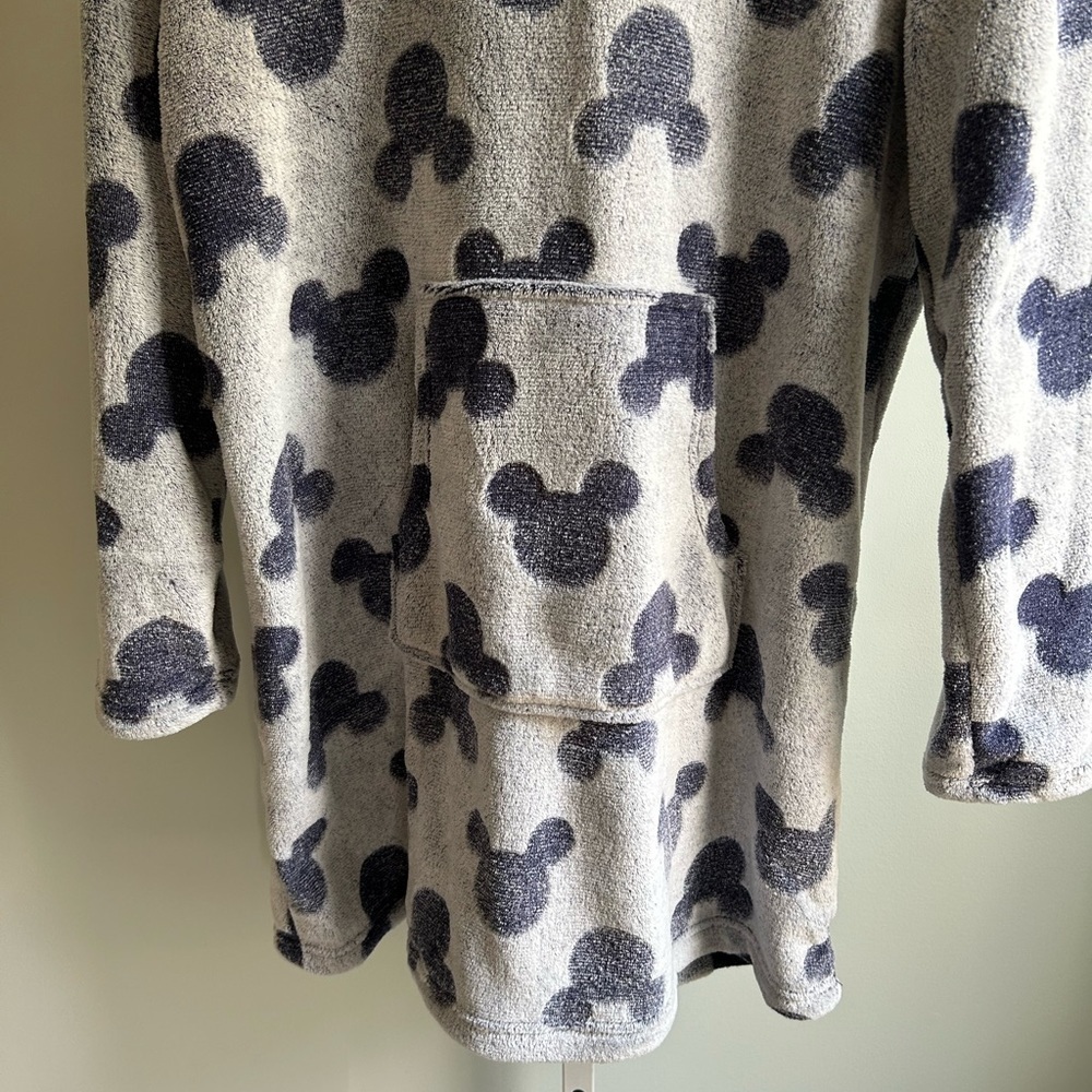 Disney Mickey Mouse Lounger with Sherpa Hood Pajama Robe - Picture 4 of 7